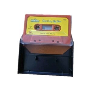 Don’t Cry, Big Bird Sesame Street Sarah Roberts Red Cassette 13922 1983